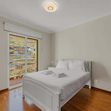 Tulipa Prime Location Apartment Funchal (Madeira)